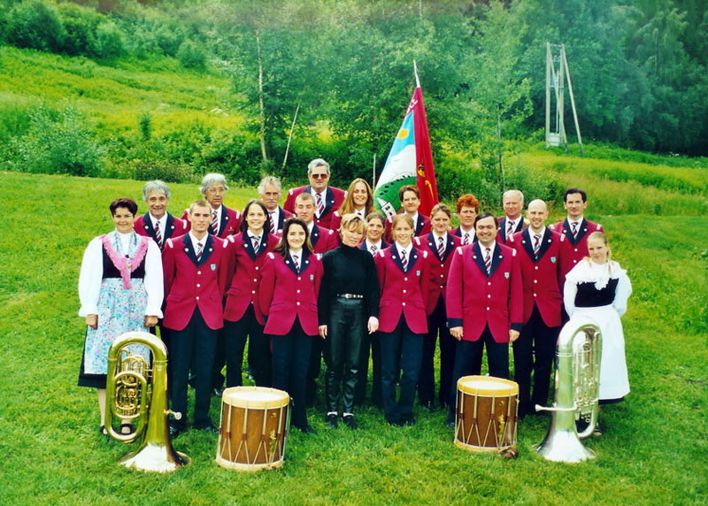 EMN 2003 Fete de la rose Nax 04